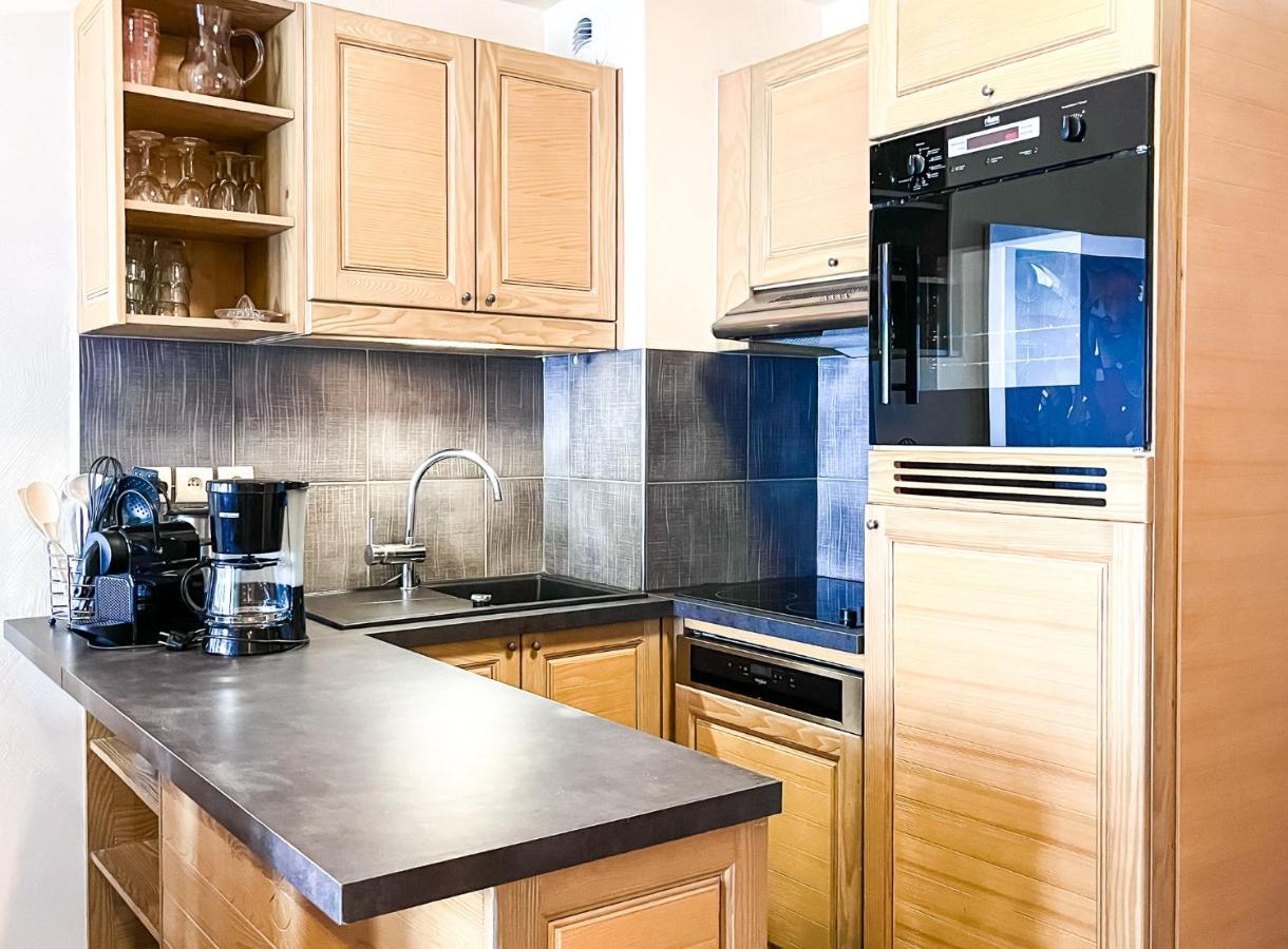 South Facing 2-Bed Apartment With Fireplace, Terrasses Deos Флен Екстериор снимка