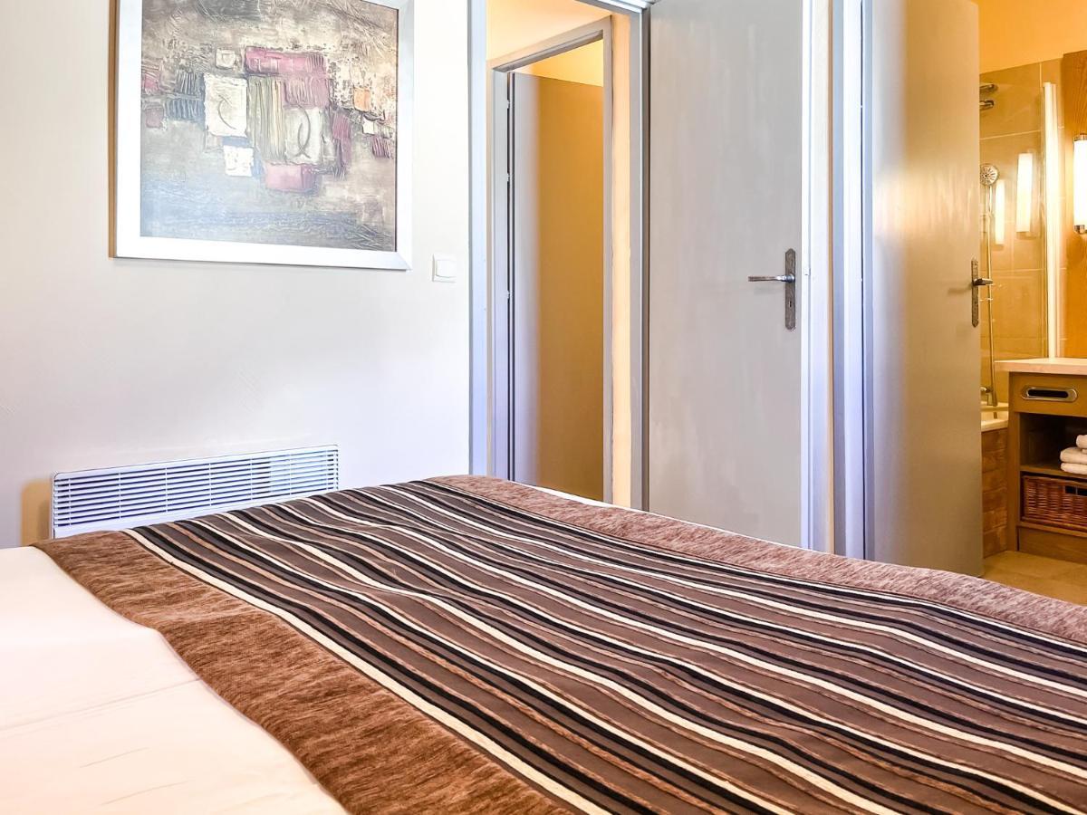 South Facing 2-Bed Apartment With Fireplace, Terrasses Deos Флен Екстериор снимка